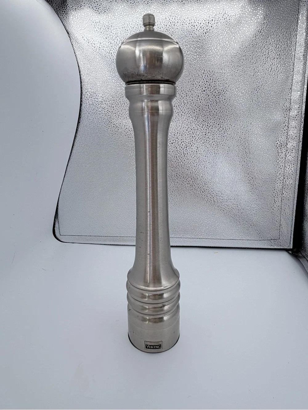 Viking Large Stainless Steel Manual Pepper Mill Grinder 13.5in